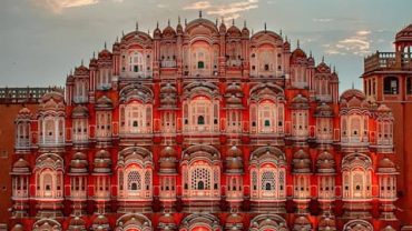 Rajasthan Travel Guide 2025 – Best Places, Things to Do & Travel Tips